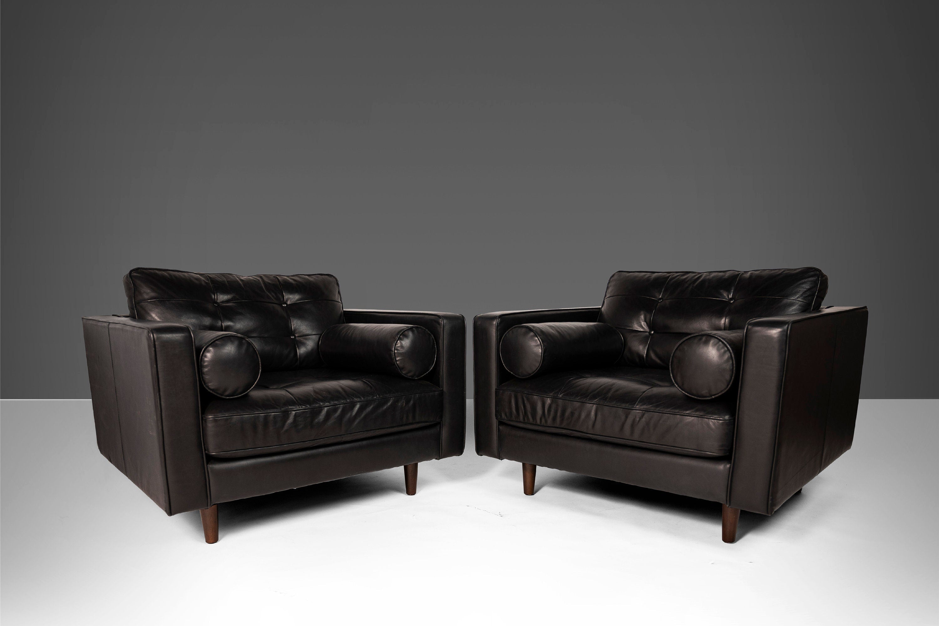 A Set of Two (2) Tufted Club Chairs in the Manner of Walter Knoll for