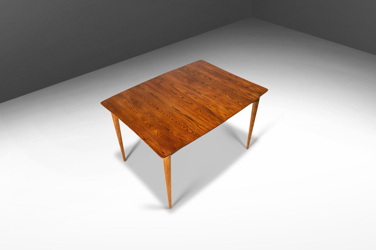 Angular Mid Century Modern Extension Dining Table in Solid Oak, USA, c