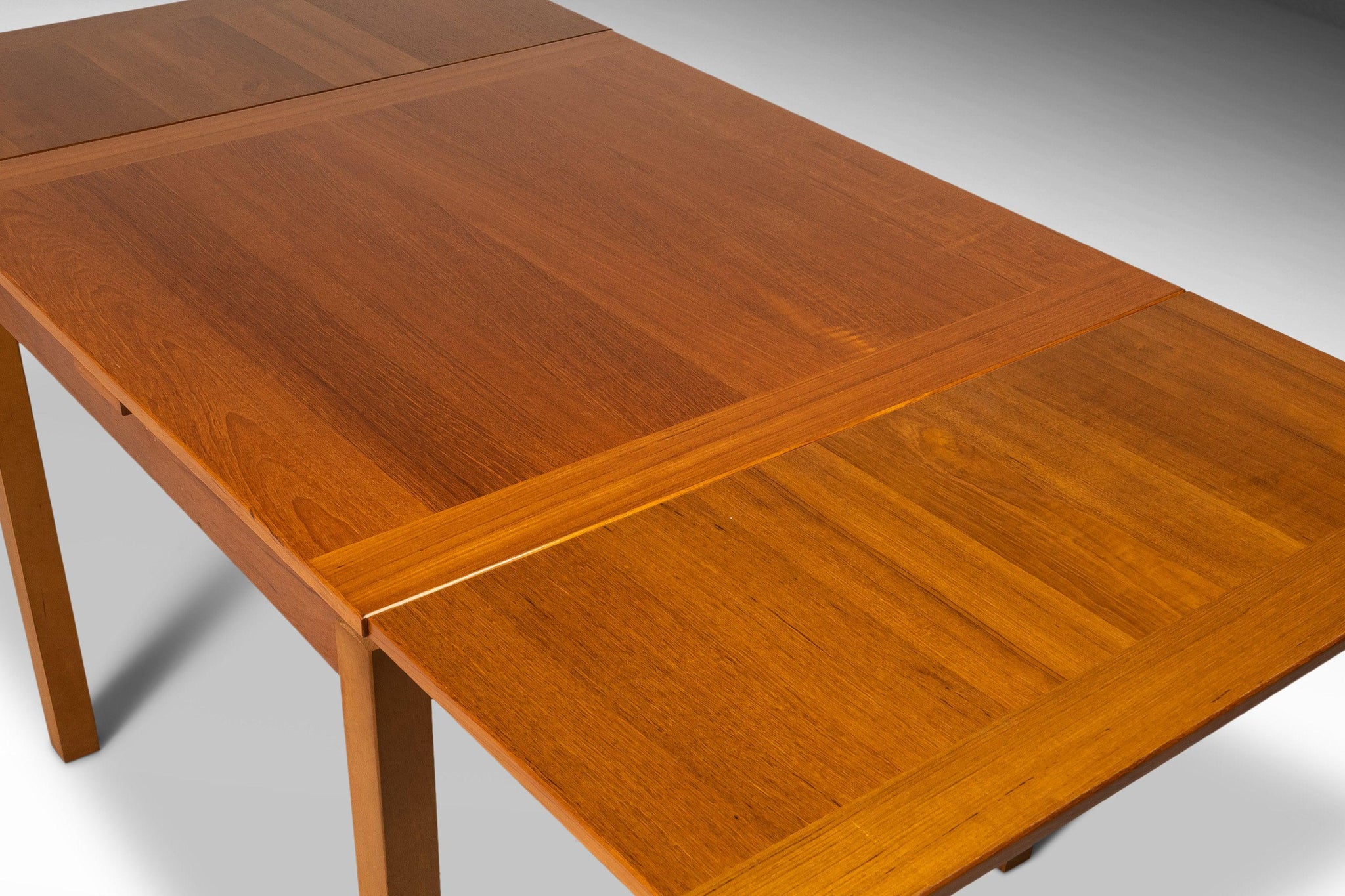 Danish Modern Expansion Dining Table in Teak by Ansager Møbler, Denmar