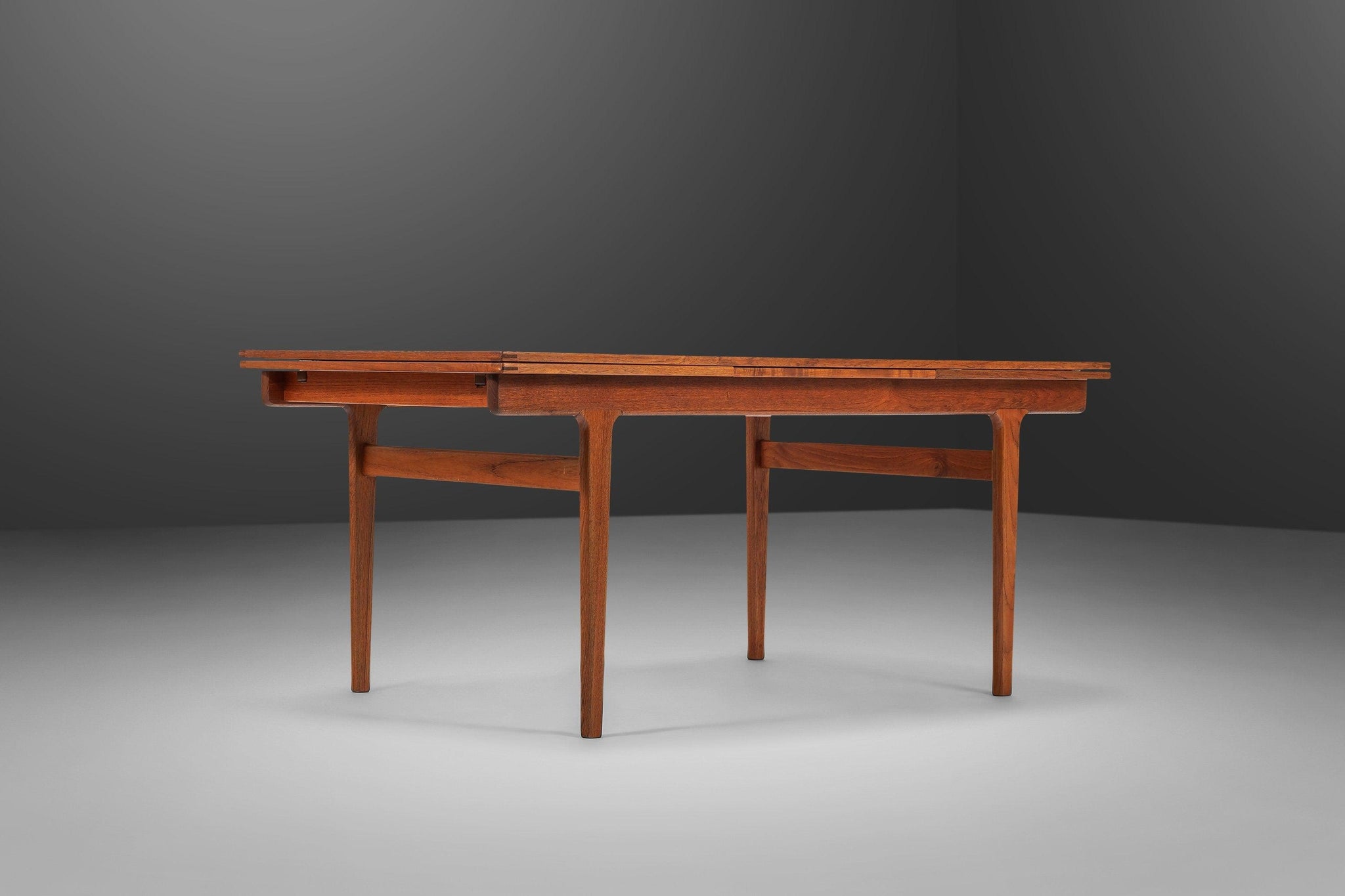 Danish Modern Vejle Stole Mobelfabrik Teak Extension Dining Table In t