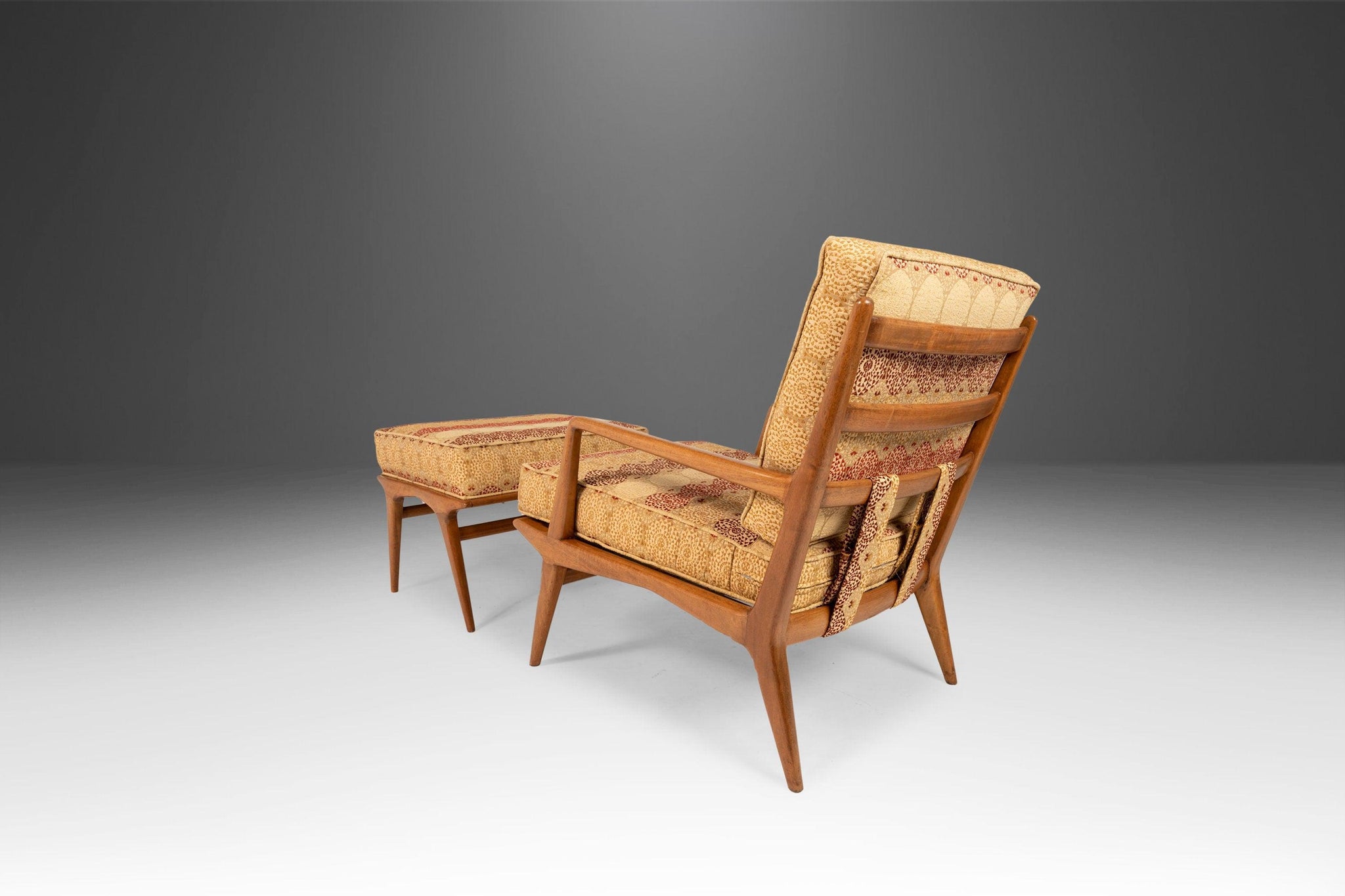 Mid-century cognac leather armchair and ottoman mod 915 by Carlo de Carli,  Italy