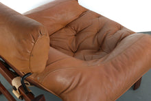 Load image into Gallery viewer, Lounge Chair in Leather and Rosewood by Percival Lafer-ABT Modern
