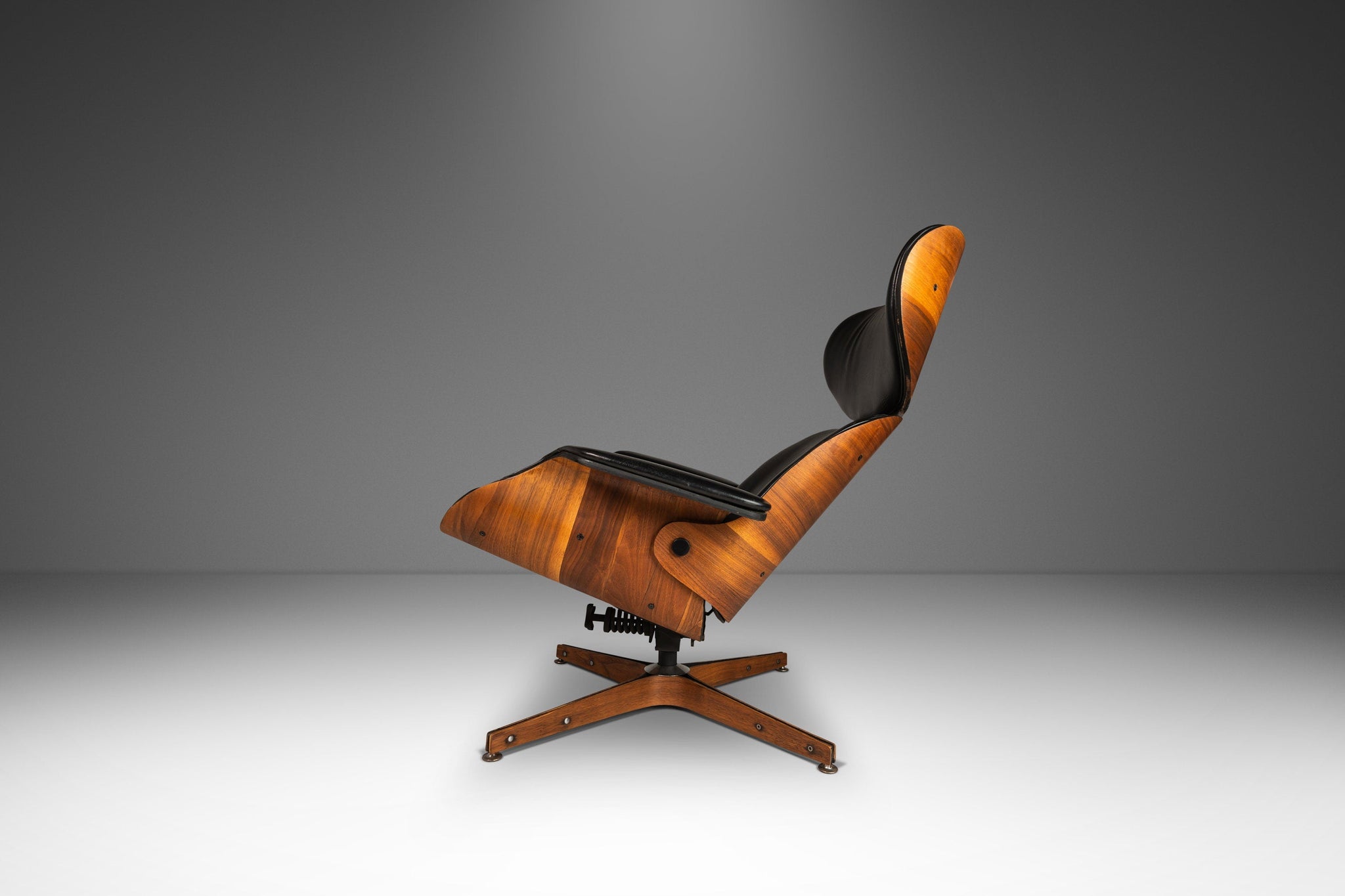Mid Century Modern Mr. Chair Ottoman by George Mulhauser for Plycr