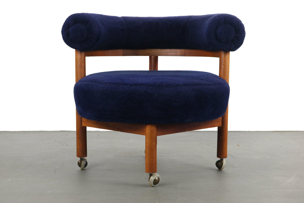 Mid Century Modern Round Corner Lounge Chair on Casters in Original Blue Fabric-ABT Modern