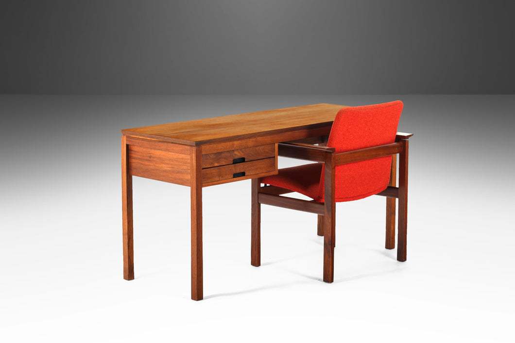 Minimalist Mid Century Modern Writing Desk in Walnut in the Manner of Arne Wahl Iversen, USA, c. 1960's-ABT Modern