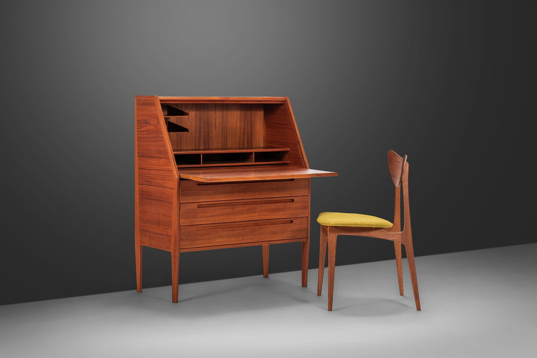 Nils Jonsson Secretary Desk in Teak for Tørring Møbelfabrik, Denmark, c. 1960's-ABT Modern