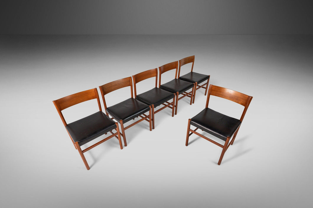 Rare Set of Six (6) 'Model 9' Dining Chairs by Arne Halvorsen for L. Jacobsen Møbelsnekkeri in Teak and Patinaed Leather, Norway, c. 1960's-ABT Modern