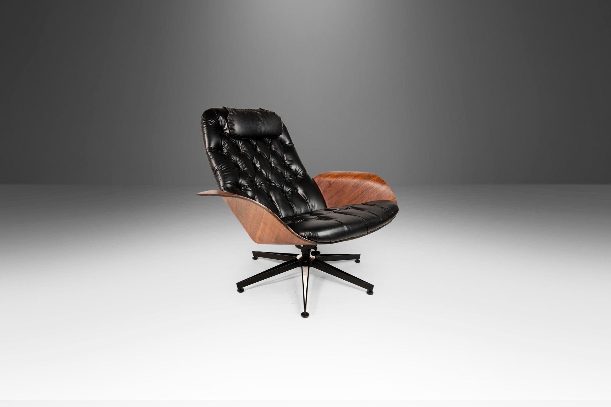 Rare Tufted Mr. Chair with Star Base by George Mulhauser for Plycraft