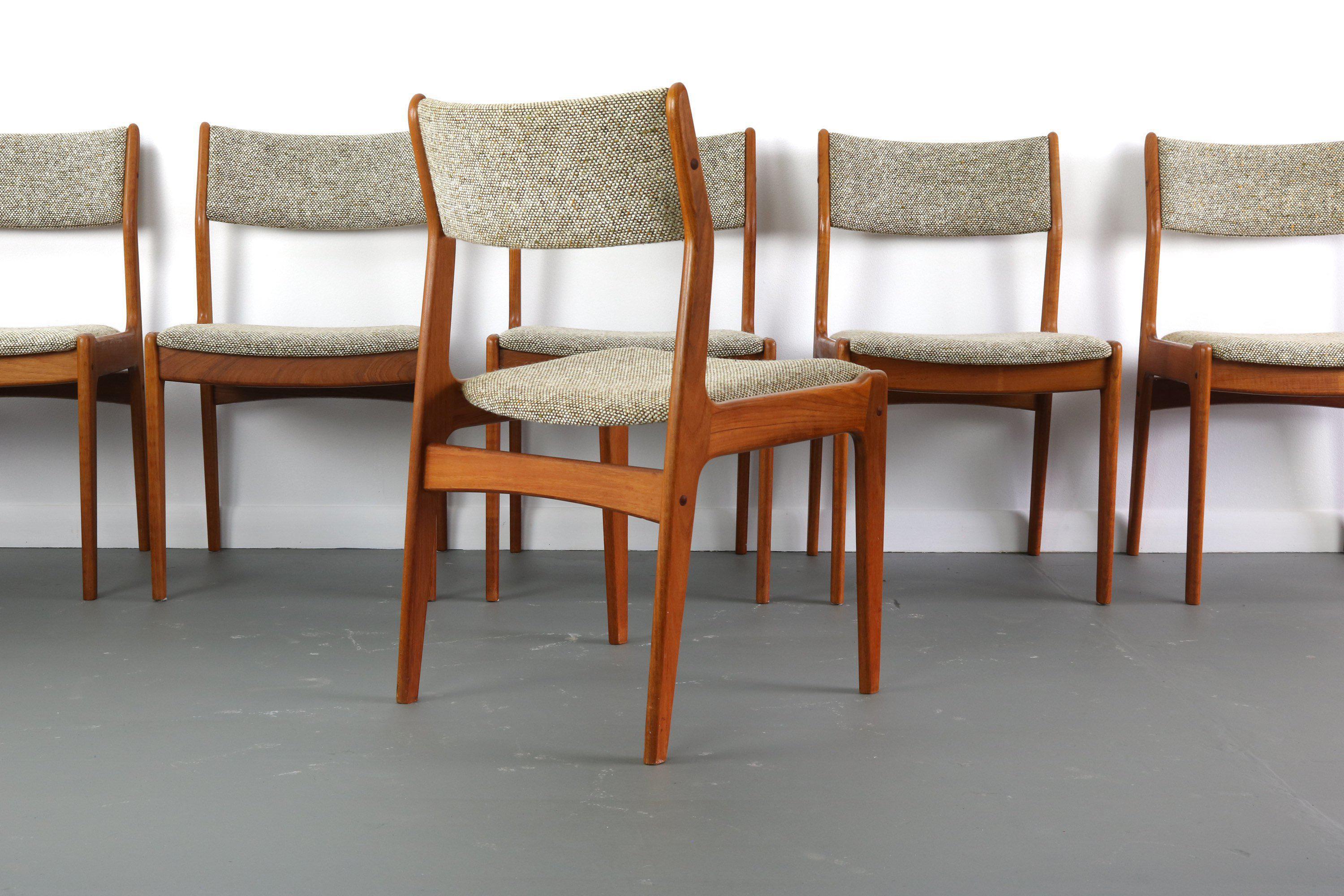 Johannes Andersen Dining chair ① Set of 6 Mid Century Modern Teak Dining Chairs by Johannes Andersen fo