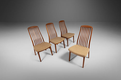 Set of Four (4) Ergonomic Contoured Dining Chairs by Shou Andersen in Teak Wood and Original Oatmeal Fabric, Denmark, c. 1970s-ABT Modern