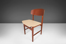 Load image into Gallery viewer, Set of Four (4) Model 122 Dining Chairs by Borge Mogensen for Soborg Mobler, Denmark-ABT Modern
