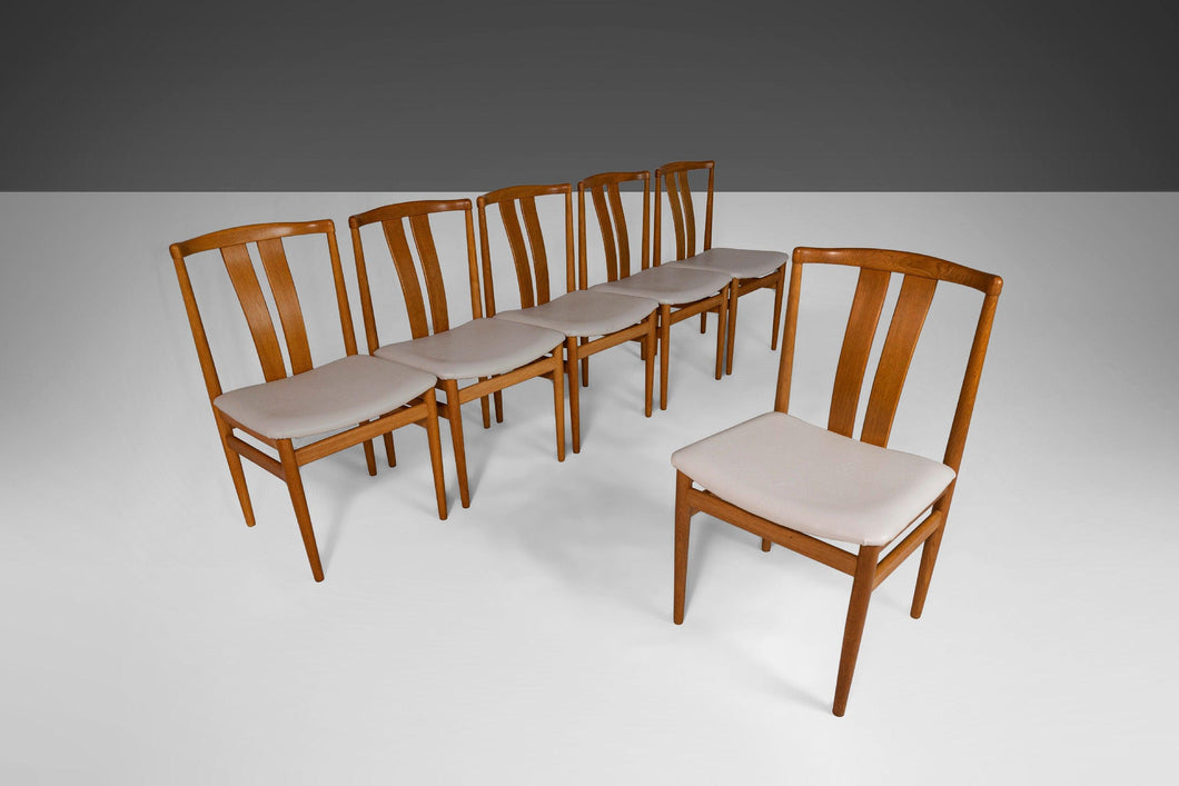 Set of Six (6) Danish Dining Chairs by Vamdrup Stolefabrik in Oak, c. 1970s-ABT Modern