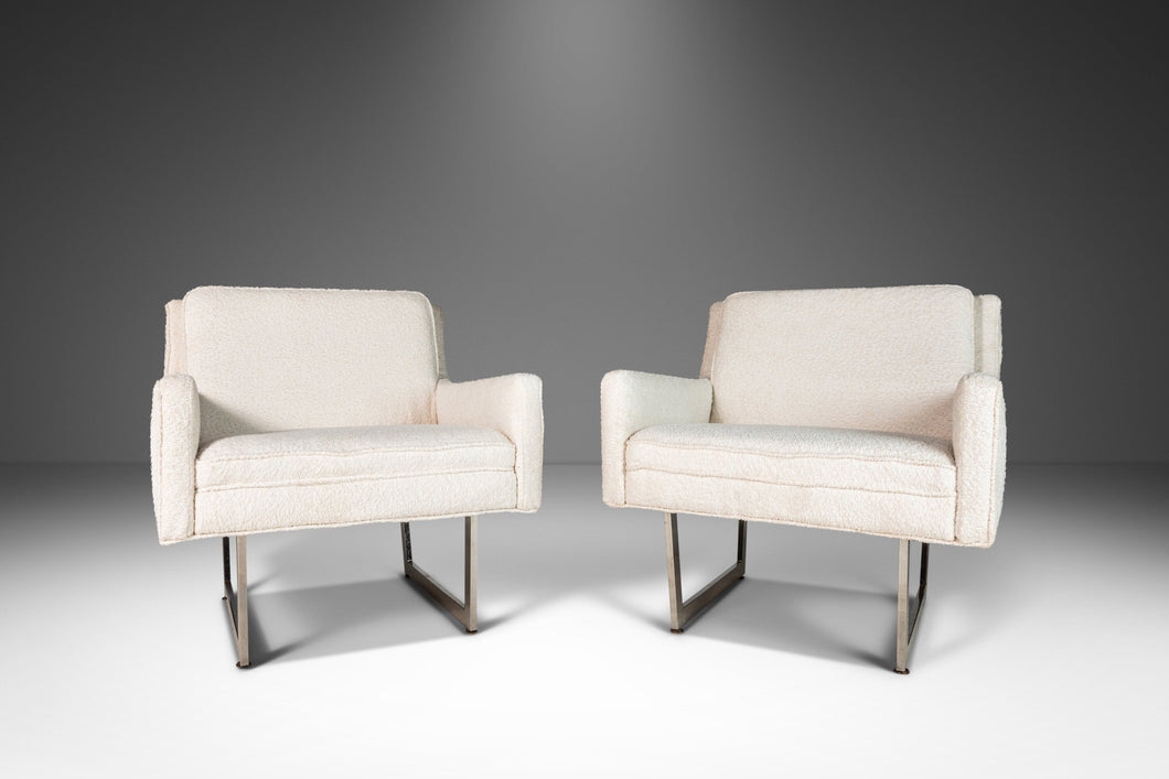 Set of Two (2) Mid Century Modern Lounge Chairs Set on Chrome Bases by Patrician Furniture Co., USA, c. 1960s-ABT Modern