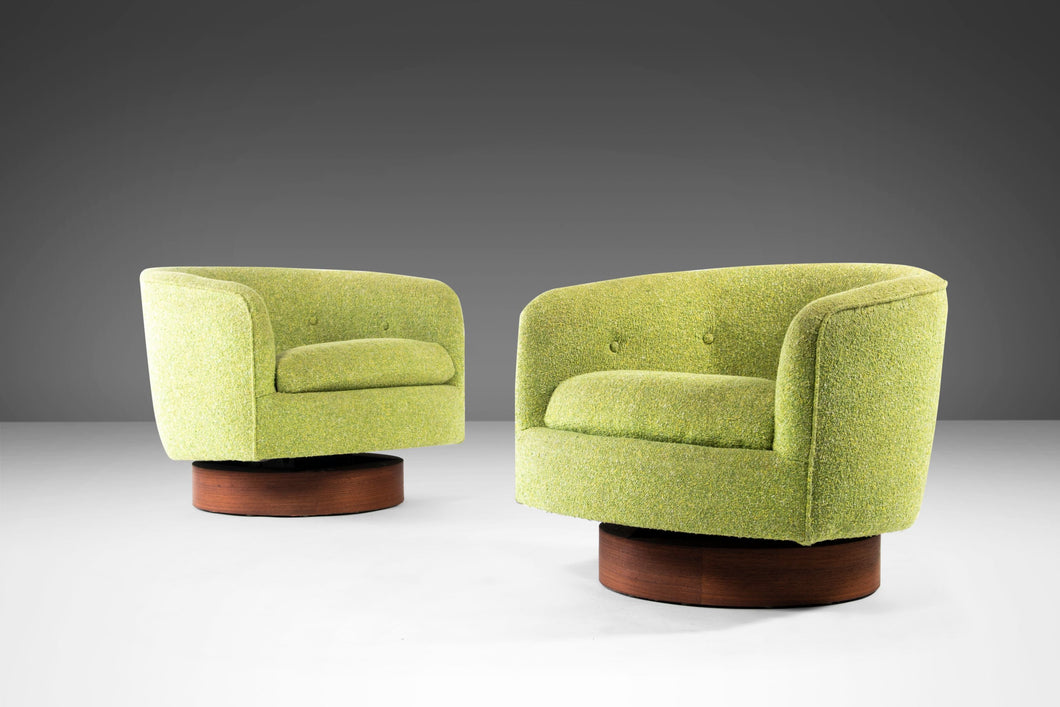 Set of Two ( 2 ) Swiveling Barrel Chairs in Original Green Tweed Attributed to Milo Baughman, USA, c. 1970's-ABT Modern