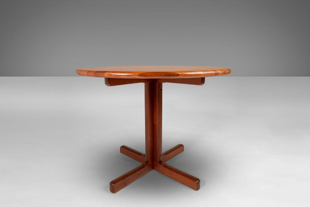 Small Round / Kitchenette Dining Table by Tarm Stole-Og Moblefabrik in Solid Teak, Denmark-ABT Modern
