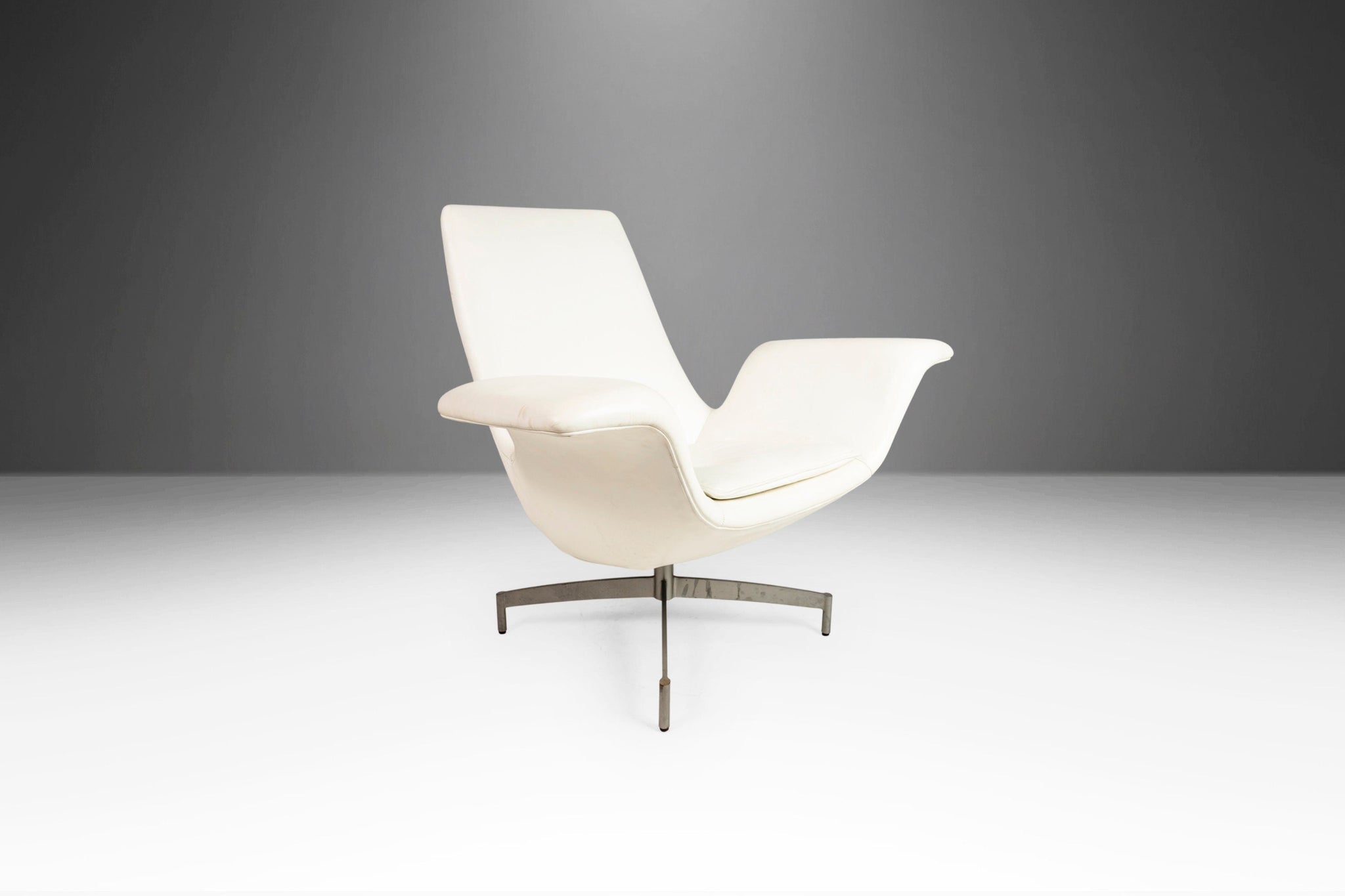 Vintage Dialogue Wing Lounge Chair by HBF in White Leather